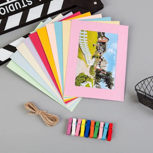 10-Piece DIY Kraft Paper Photo Frame Set – With Clips & String | Wall Hanging Picture Album for Home Decoration